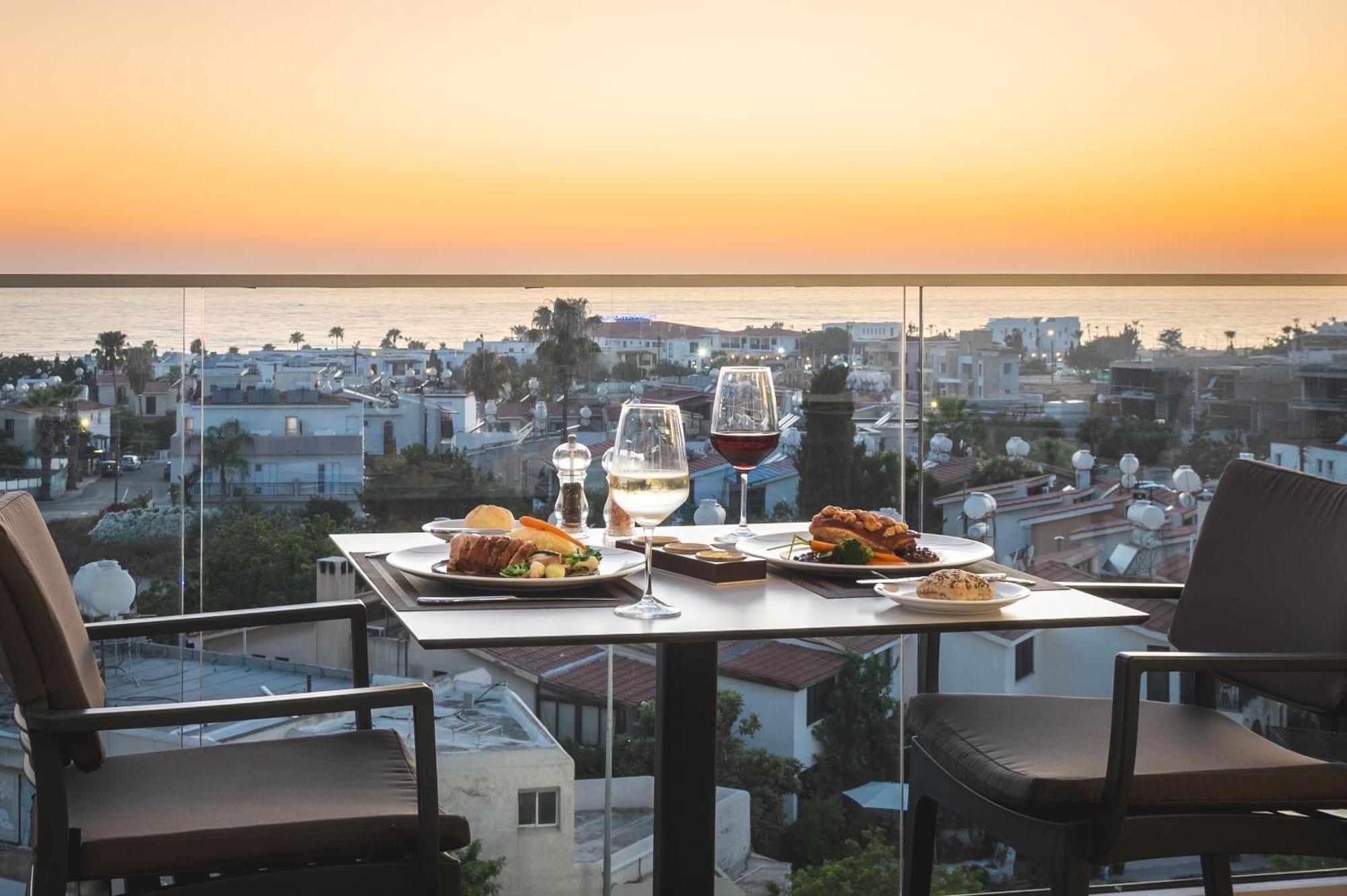 Kefalos Damon Hotel Apartments Pafos Exterior foto