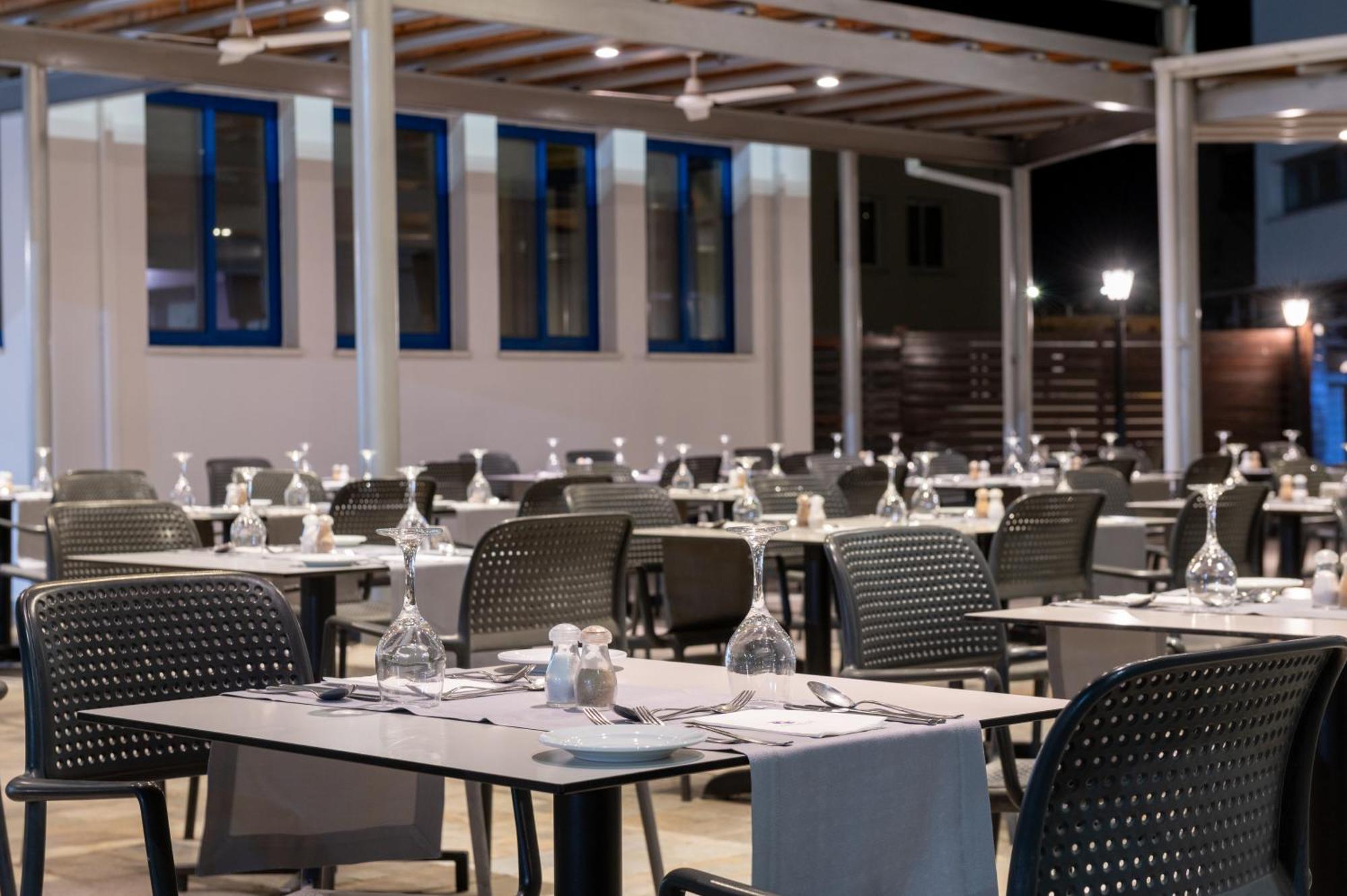 Kefalos Damon Hotel Apartments Pafos Exterior foto